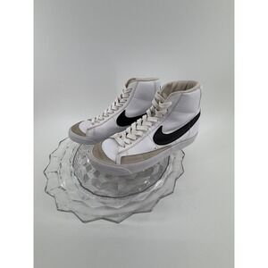 Nike Blazer Mid White Black Leather High Top Sneakers Kids 5.5 EUC